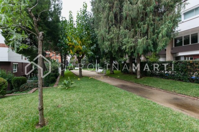 Apartment with terrace for rent in Vila de Gràcia, Barcelona