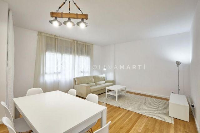 New home for rent in Muntaner with Via Augusta
