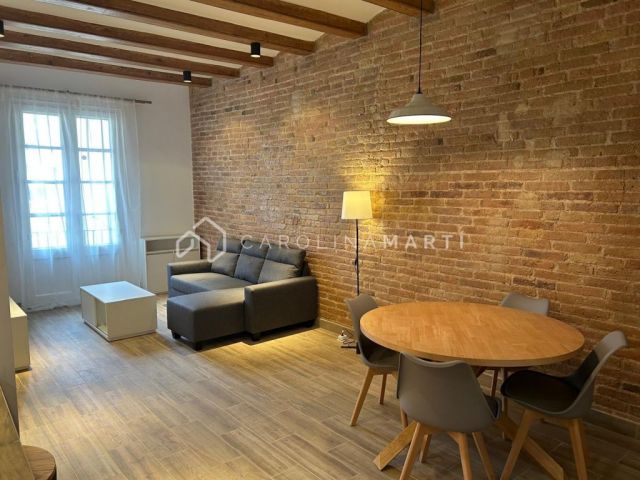 Renovated and furnished apartment in Eixample next to Passeig Sant Joan