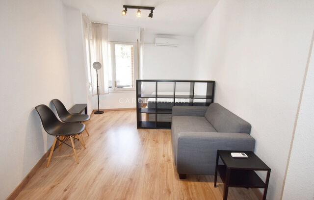 Renovated studio apartment for rent in El Putxet – 30 sqm